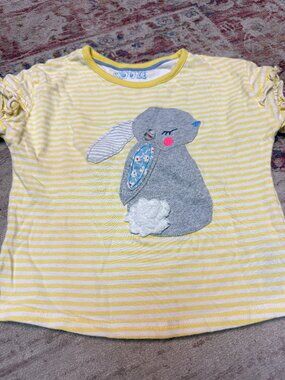 Marks & Spencer Kids Girls Light Yellow T- Shirt Size 3/4 yrs In Great Shape